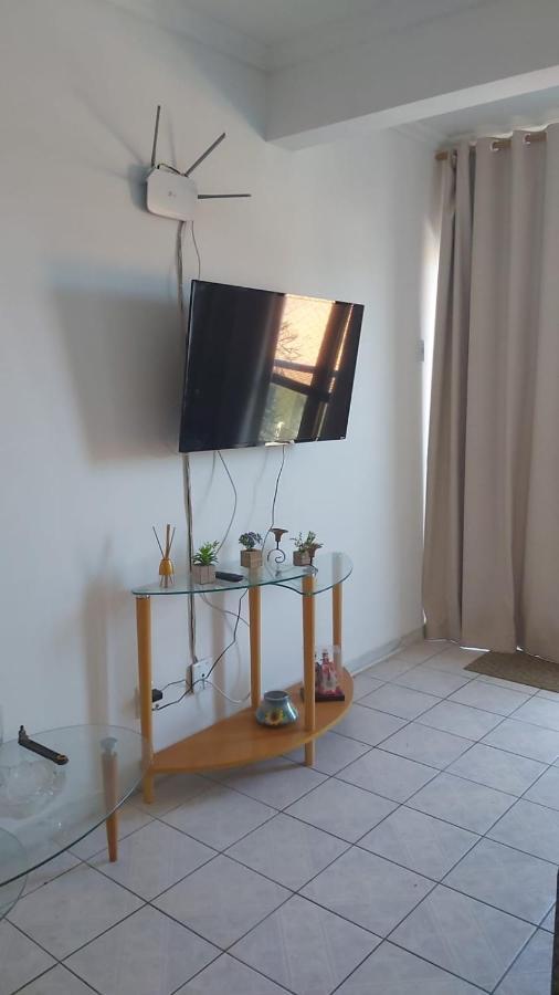 Apartamento Cabo Frio Temporada 600M Da Praia Exteriör bild